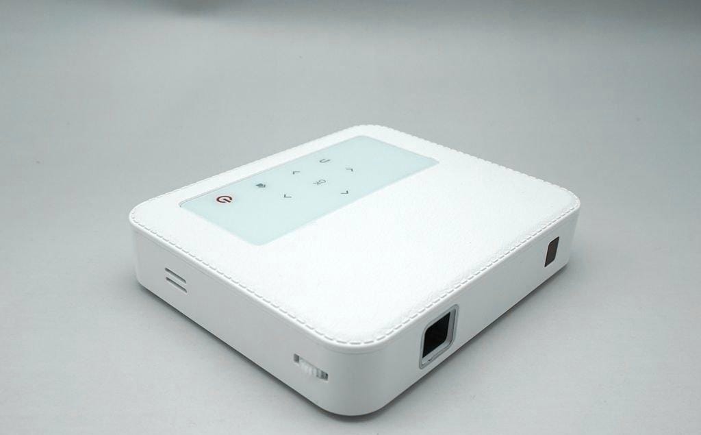 Android mini Projector - Tech Bazar || টেক বাজার