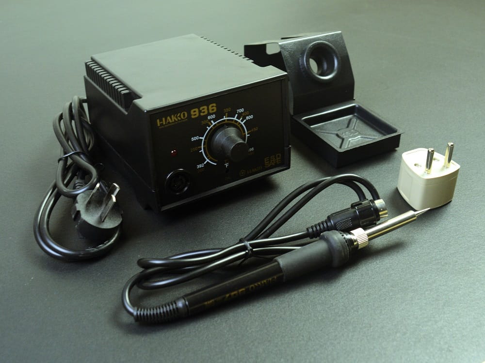 thumbnail image 2 of HAKKO 936 Compatible Soldering Iron Station Controller DIY Kit (for 907 Iron) 2 of 4